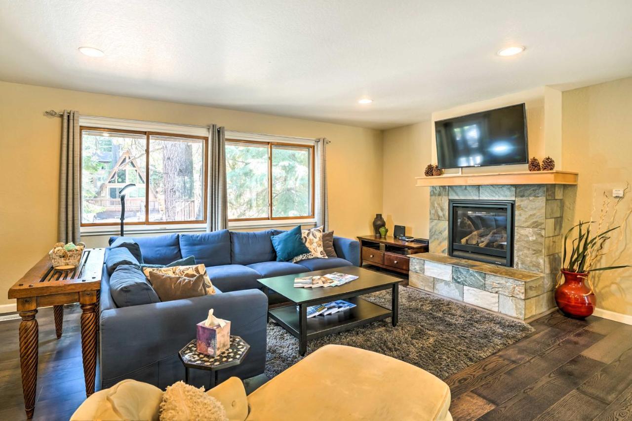 South Lake Tahoe Home With Hot Tub, Deck, And More! Eksteriør billede