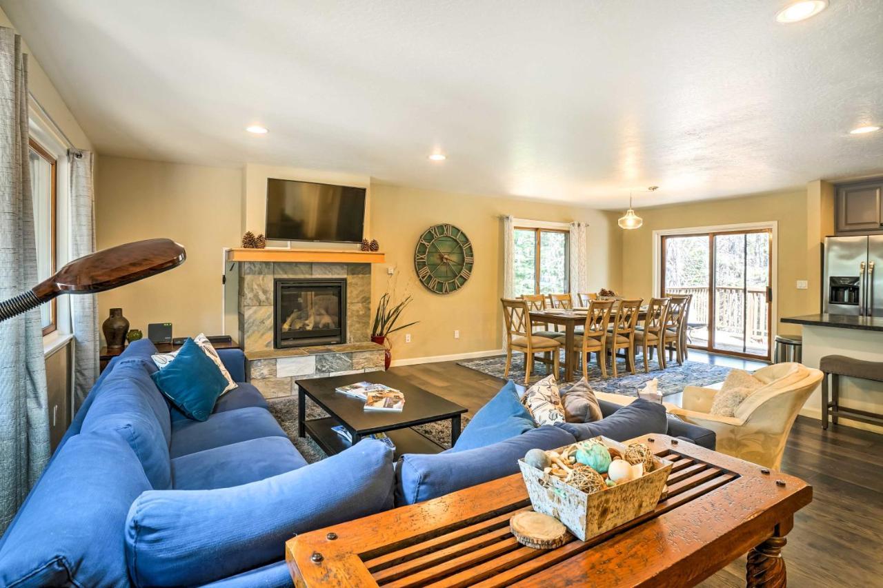 South Lake Tahoe Home With Hot Tub, Deck, And More! Eksteriør billede